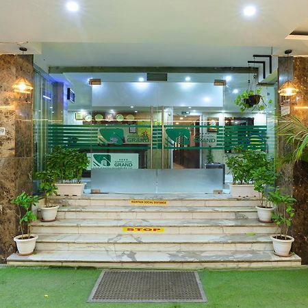 Airport Hotel Grand By Fantasia New Delhi Buitenkant foto