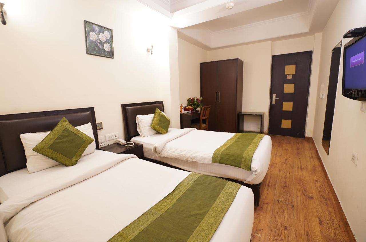Airport Hotel Grand By Fantasia New Delhi Buitenkant foto