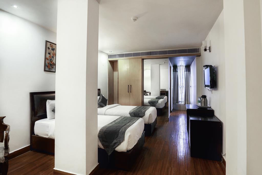 Airport Hotel Grand By Fantasia New Delhi Buitenkant foto