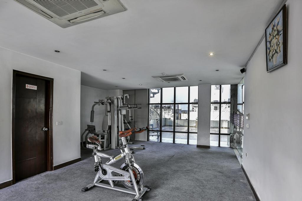 Airport Hotel Grand By Fantasia New Delhi Buitenkant foto