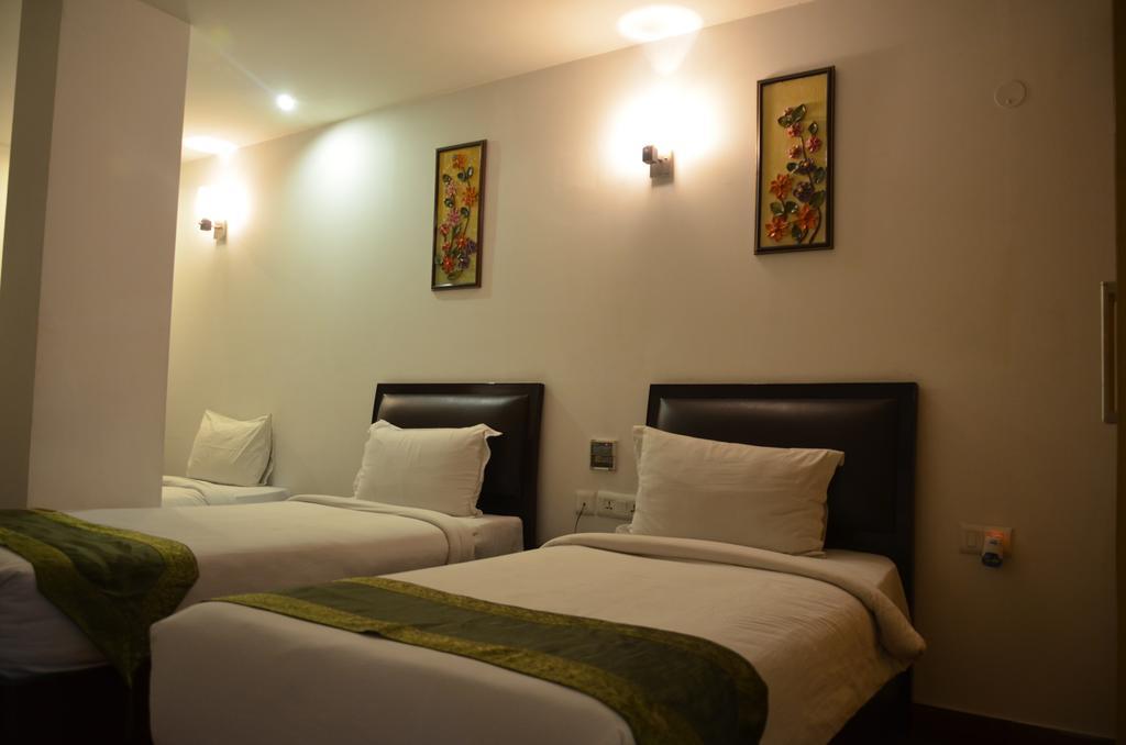 Airport Hotel Grand By Fantasia New Delhi Buitenkant foto