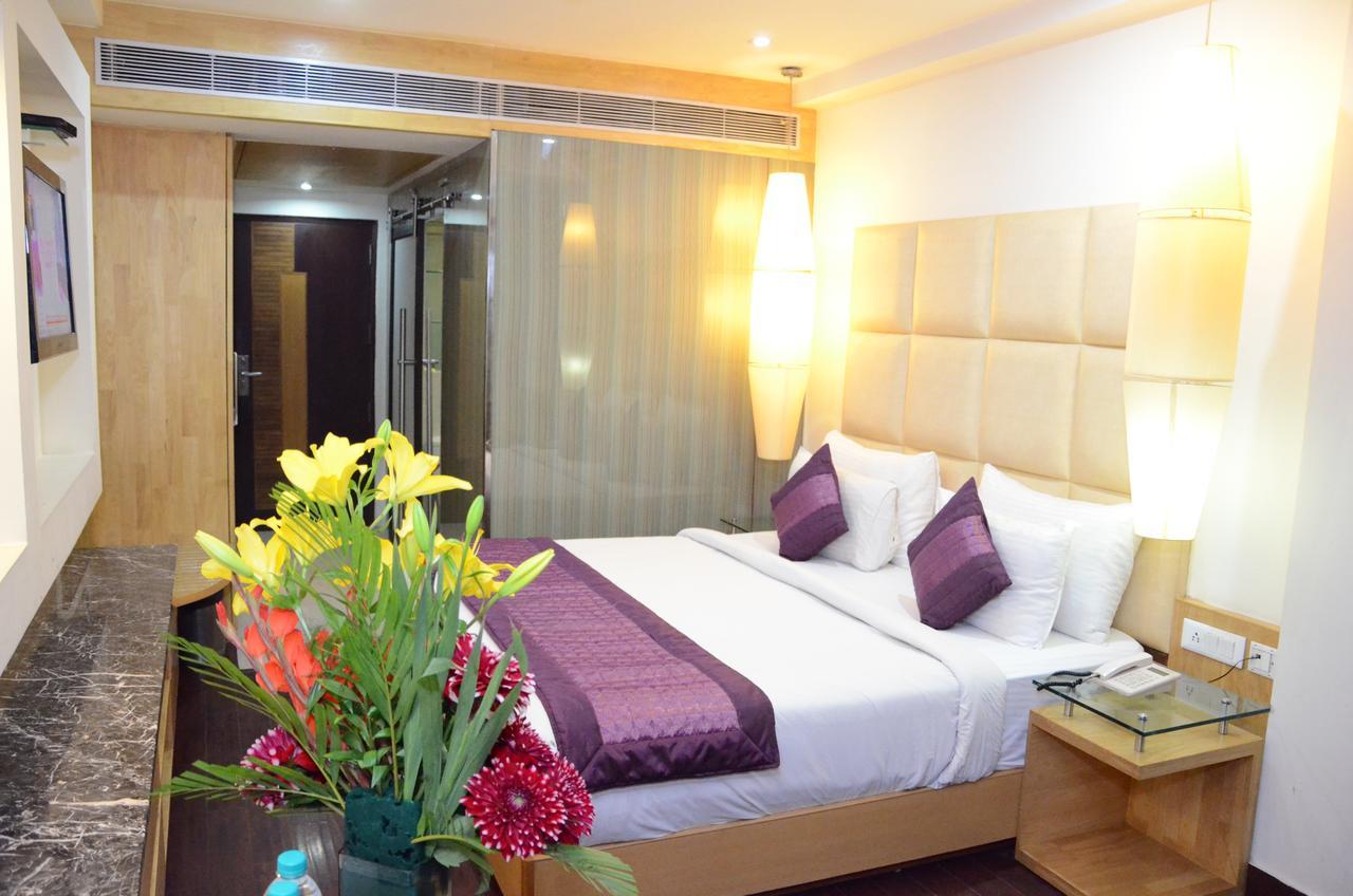 Airport Hotel Grand By Fantasia New Delhi Buitenkant foto