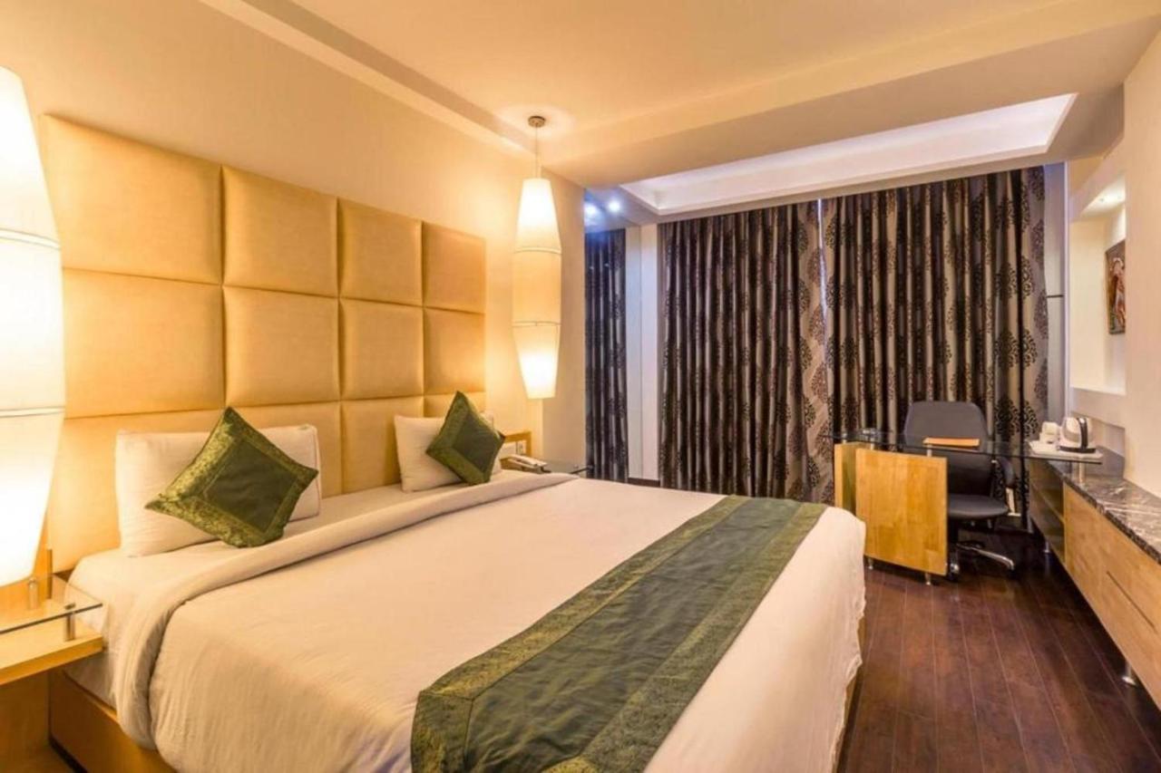 Airport Hotel Grand By Fantasia New Delhi Buitenkant foto